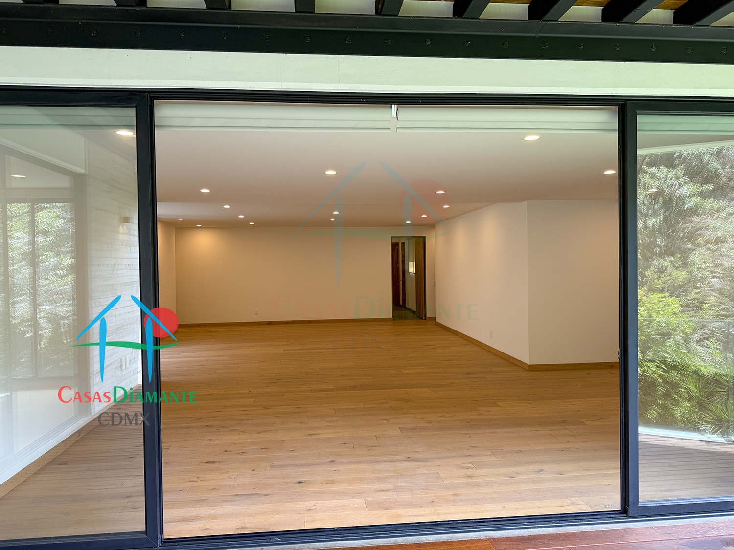 Las Aguilas Ursus AJA - Terraza 6 Las Aguilas Ursus AJA - Terraza 6